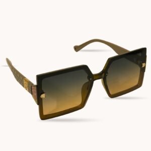 Bold oversized  sunglasses